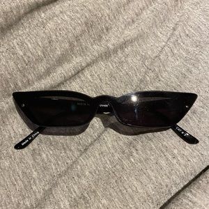 Cat eye black sunglasses